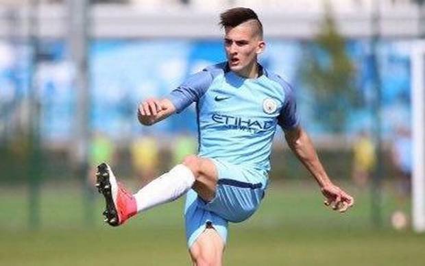 Manchester City Melanggar Peraturan Transfer dalam Menandatangani Benjamin Garre ketika dia berumur 16 tahun